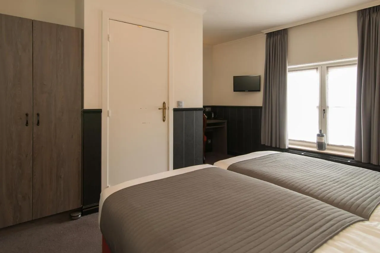 Hotel Karel De Stoute Brugge 2*,  Belçika